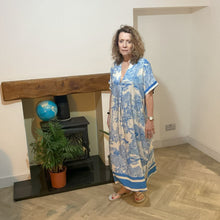 Load image into Gallery viewer, Royal animal design floaty dress with pockets (A172)