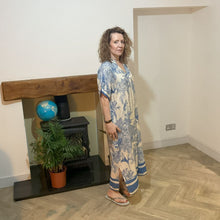 Load image into Gallery viewer, Blue animal design floaty dress with pockets (A172)
