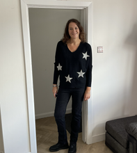 Load image into Gallery viewer, Deborah 4 Star Ribbed Jumper - Black | One Size (UK 12-16)