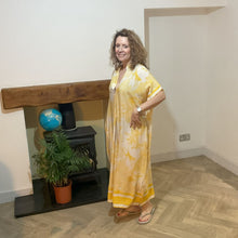 Load image into Gallery viewer, Yellow animal design floaty dress with pockets (A172)