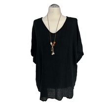 Load image into Gallery viewer, Black Plain Crinkle cotton top for women. (A147)