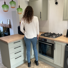 Load image into Gallery viewer, Super Soft Cream Italian Plain Jumper – One Size (12–16) A176