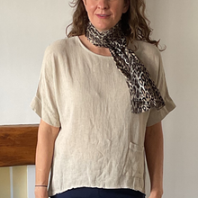 Load image into Gallery viewer, Caroline beige Linen/cotton Mix Top | Flattering One Size UK 10–18