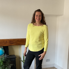Load image into Gallery viewer, Super Soft Round neck Yellow Italian Plain Jumper – One Size (12–16) A185