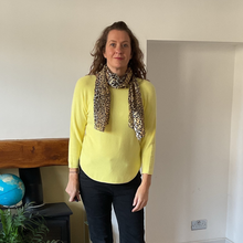 Load image into Gallery viewer, Super Soft Round neck Yellow Italian Plain Jumper – One Size (12–16) A185