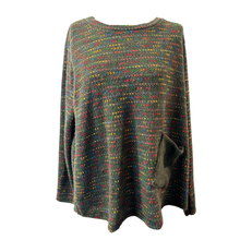 Load image into Gallery viewer, Green Fleck tops/jumper with one pocket. (A171)
