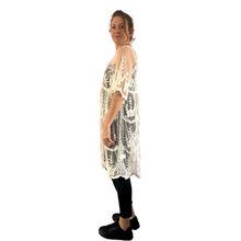 Load image into Gallery viewer, White lace Open Front Kimono, Casual Cover Up Kimono For Spring &amp; Summer.
