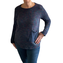 Load image into Gallery viewer, Blue Fleck tops/jumper with one pocket. (A171)