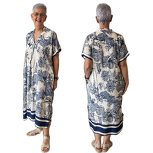 Load image into Gallery viewer, Navy blue animal design floaty dress with pockets (A172)