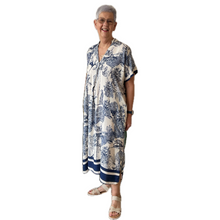 Load image into Gallery viewer, Navy blue animal design floaty dress with pockets (A172)