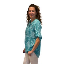 Load image into Gallery viewer, Ladies Teal dandelion print shirt (A127)