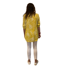 Load image into Gallery viewer, Ladies Yellow dandelion print shirt (A127)