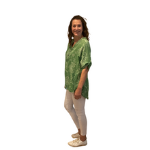 Load image into Gallery viewer, Ladies green dandelion print shirt (A127)