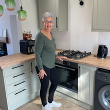 Load image into Gallery viewer, Super Soft Khaki Green Italian Plain Jumper – One Size (12–16) A176