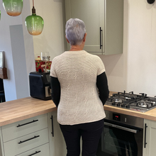 Load image into Gallery viewer, Cream 3 button waistcoat a174