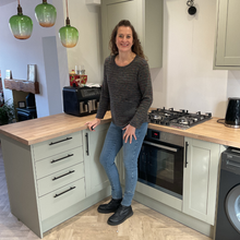 Load image into Gallery viewer, Grey Fleck tops/jumper with one pocket. (A171)