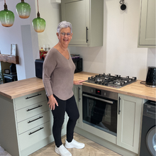 Load image into Gallery viewer, Super Soft Mocha Italian Plain Jumper – One Size (12–16) A176