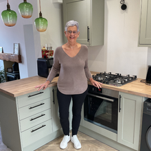 Load image into Gallery viewer, Super Soft Mocha Italian Plain Jumper – One Size (12–16) A176