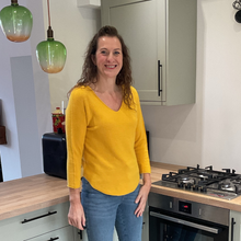 Load image into Gallery viewer, Super Soft Mustard Italian Plain Jumper – One Size (12–16) A176