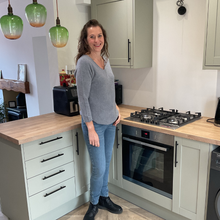 Load image into Gallery viewer, Super Soft Grey Italian Plain Jumper – One Size (12–16) A176