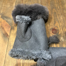 Load image into Gallery viewer, Grey Faux Fur Trimmed Fingerless Gloves.
