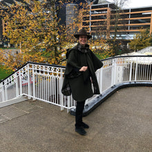 Load image into Gallery viewer, Khaki green Reversible cape