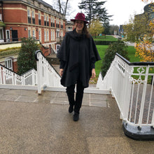 Load image into Gallery viewer, Grey tartan Reversible wrap for women