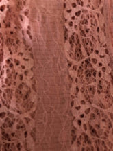 Load image into Gallery viewer, Pamper yourself Peach Leaf Lace Scarf