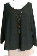 Load image into Gallery viewer, Ladies 2 Piece Layer Plain Top with Necklace with 3/4 Sleeves (A91) - Made in Italy (Emerald Green)