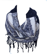 Load image into Gallery viewer, Blue funky snood with diamond design finish and small tassels