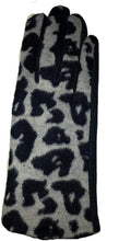 Load image into Gallery viewer, G1921 Leopard print super soft ladies gloves