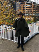 Load image into Gallery viewer, Khaki green Reversible cape
