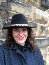Load image into Gallery viewer, Black Adjustable felt look Fedora hat