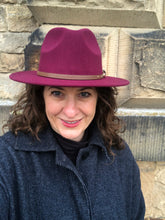 Load image into Gallery viewer, Burgundy Adjustable felt look Fedora hat