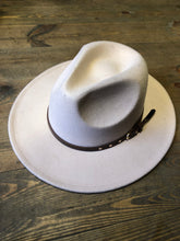Load image into Gallery viewer, Light beige Adjustable felt look Fedora hat