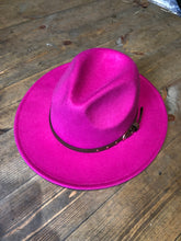Load image into Gallery viewer, Fuchsia Adjustable felt look Fedora hat