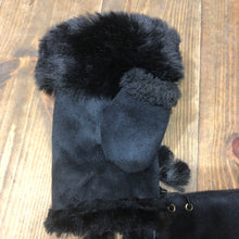 Load image into Gallery viewer, Black faux fur trimmed fingerless 
