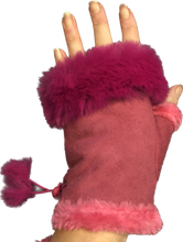 Load image into Gallery viewer, Fuchsia pink Faux Fur Trimmed Fingerless Gloves
