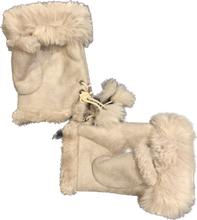 Load image into Gallery viewer, Cream Faux Fur Trim Fingerless Gloves