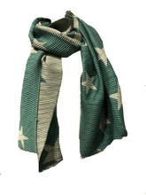 Load image into Gallery viewer, Duck egg and beige star blanket scarf