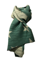 Load image into Gallery viewer, Duck egg and beige star blanket scarf