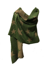 Load image into Gallery viewer, Green and beige  star blanket scarf