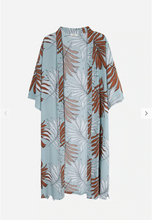 Load image into Gallery viewer, Teal Long Safari print light weight Kimono great for a summer robe or a beach cover up. (a117)