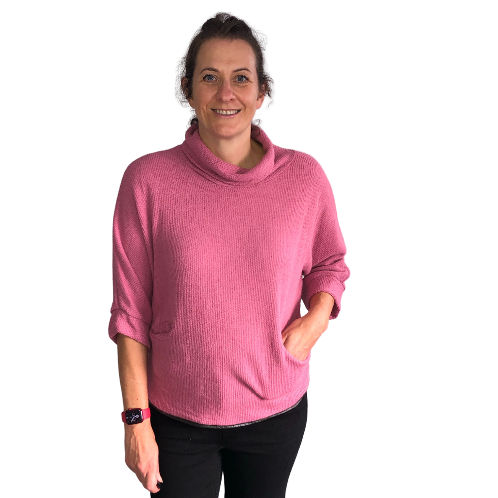 Pink cowl outlet neck jumper