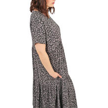 Load image into Gallery viewer, Ladies oversize Grey Leopard Print Tiered Short Sleeve Dress (A129G)