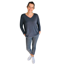 Load image into Gallery viewer, Ladies dark grey V-neck Jumper (A126)