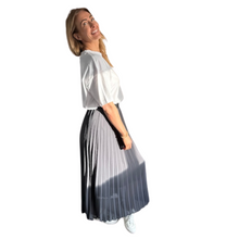 Load image into Gallery viewer, Grey pleated lined skirt