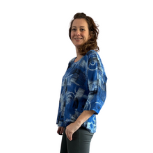 Load image into Gallery viewer, Royal blue scribble print cotton T shirt for women (A148)