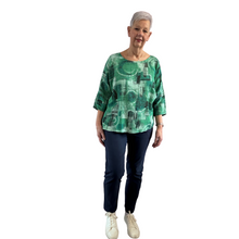 Load image into Gallery viewer, Green scribble print cotton T shirt for women (A148)