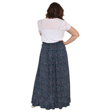 Load image into Gallery viewer, Ladies Navy Blue Wrap around Skirt with pockets. (A118)